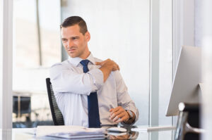 Tips for Preventing Shoulder Pain at Work